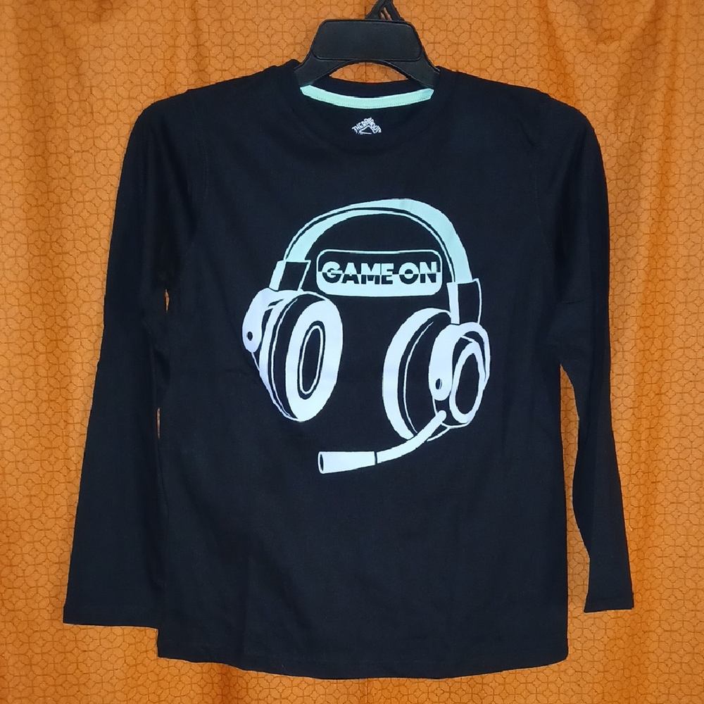 Game On Headphones Graphic Long Sleeve Shirt 14/16 Husky NWOT